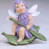 Elfje Zittend op Blad